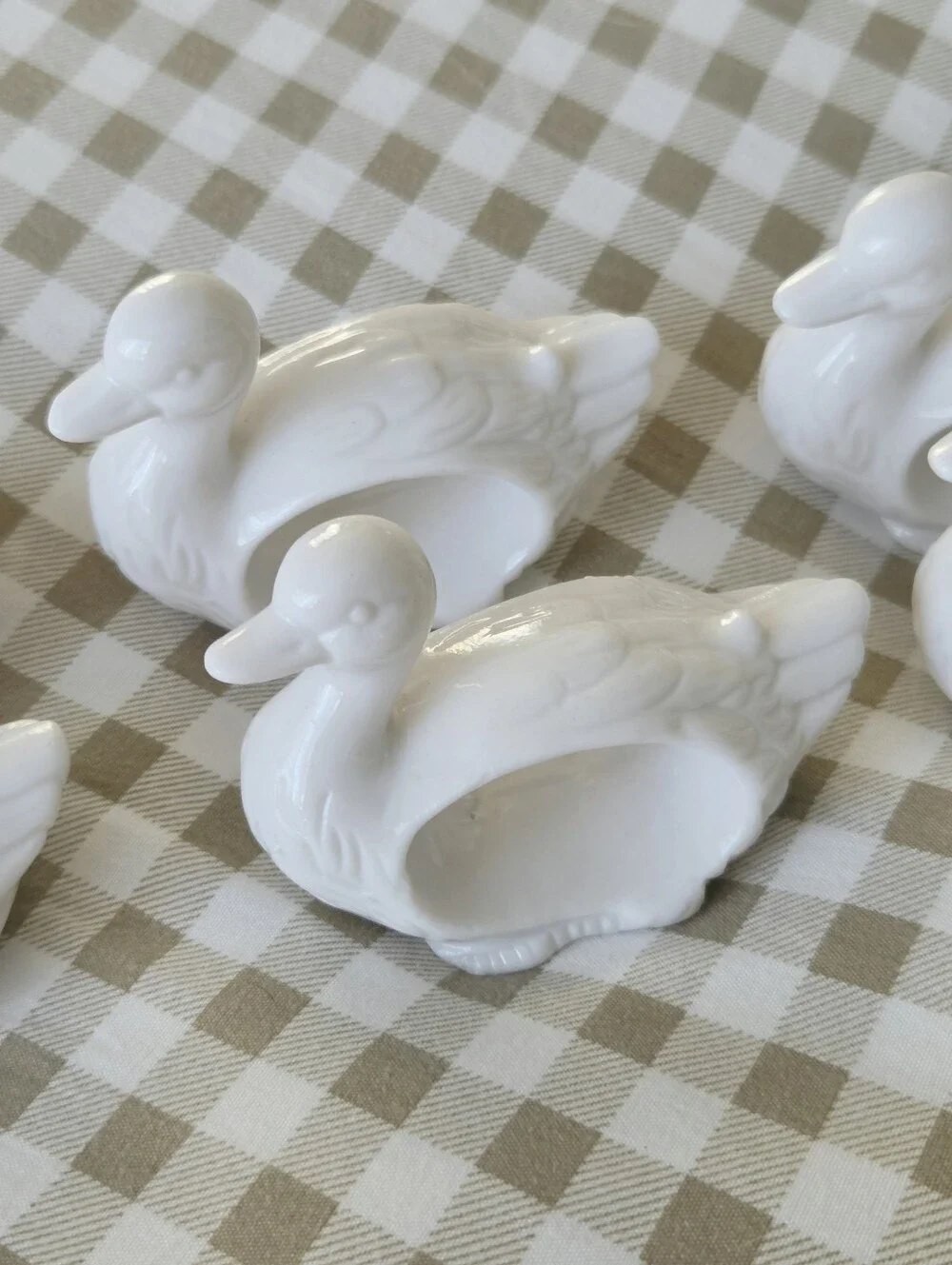 Vintage Set Of 6 White Ceramic / Porcelain Duck Napkin Rings